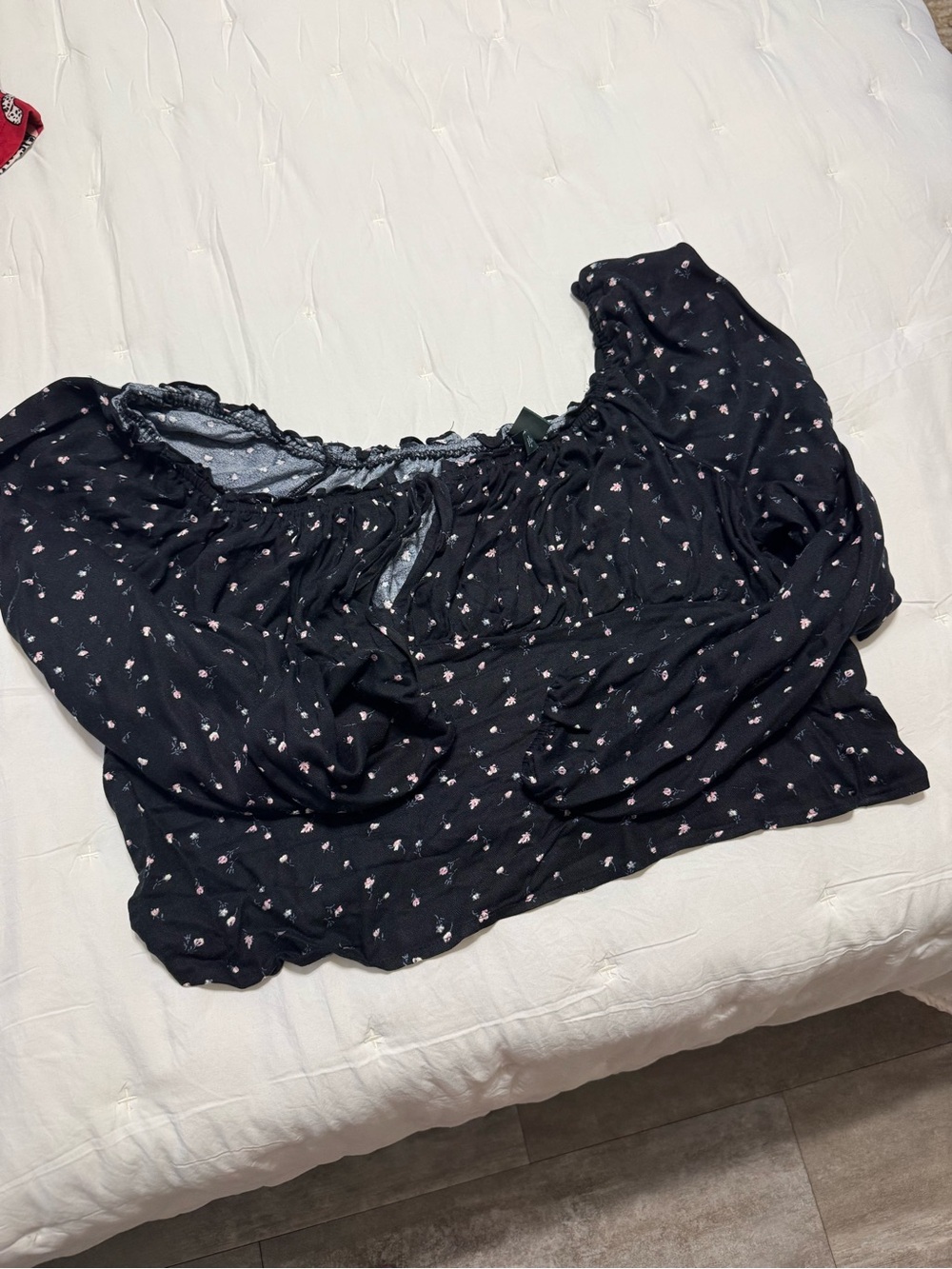 Black Floral Peasant Blouse - Women Tops